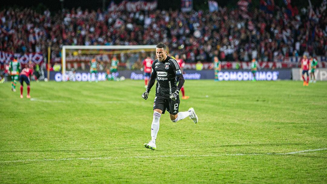 A Chunga le hicieron el feo en un equipo de Cali y los hinchas del otro lo amenazaron por no ir