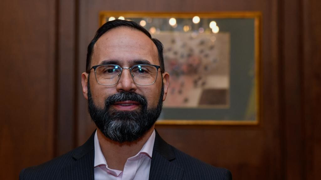 Andrés Camacho, nuevo MinMInas