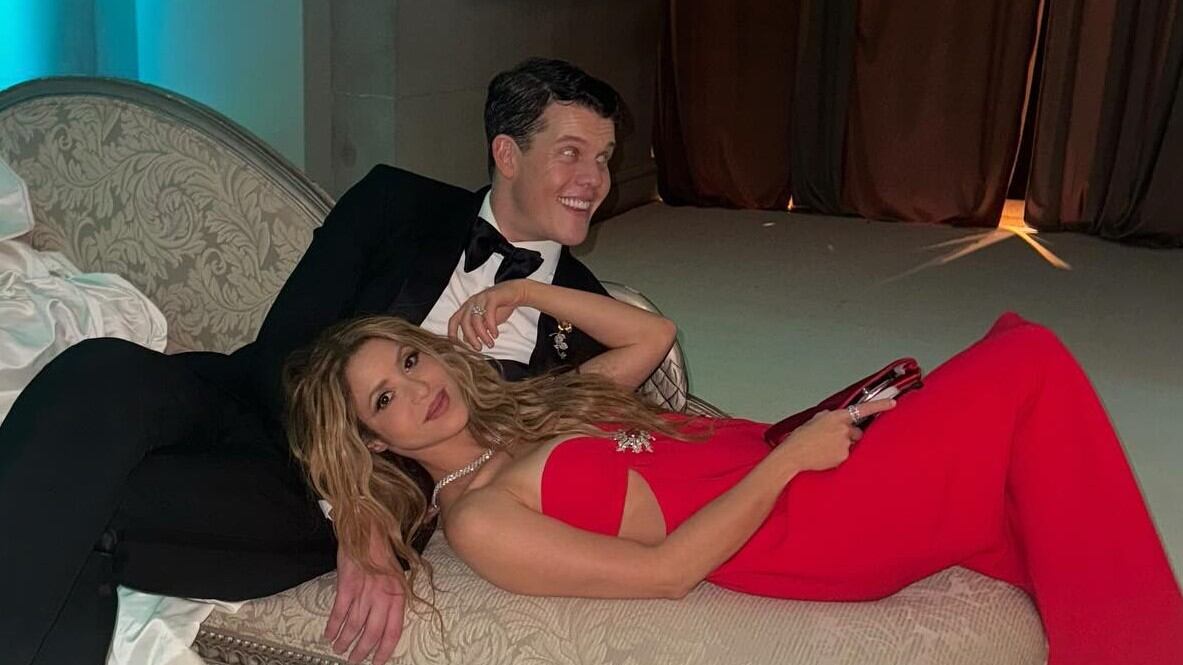 El debut de Shakira en la Met Gala 2024 ha sido uno de los más aplaudidos por su impactante aparición en un vestido de Carolina Herrera.