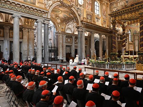 Las razones de los cardenales para fijar el 7 de mayo como fecha para iniciar el cónclave