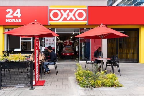 OXXO avanza hacia un modelo de sostenibilidad que une innovación, comunidad y compromiso ambiental