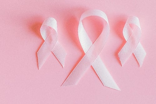 Cáncer en Colombia: expertos alertan que el diagnóstico de una madre podría revelar riesgos ocultos en toda la familia