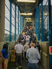 Daño en los rieles del Metro de Medellín.