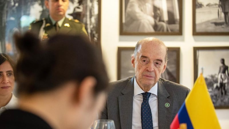 Álvaro Leyva al banquillo: Fiscalía radicó el escrito de acusación por el escándalo de los pasaportes