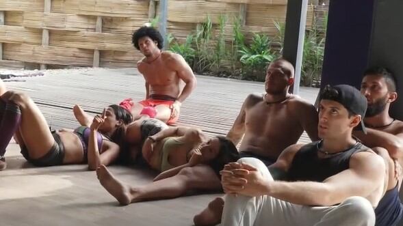 Tal parece que a Rapelo y Mackarthur les molesta el peso que están obteniendo sus compañeras en el Desafío The Box y generan molestias.