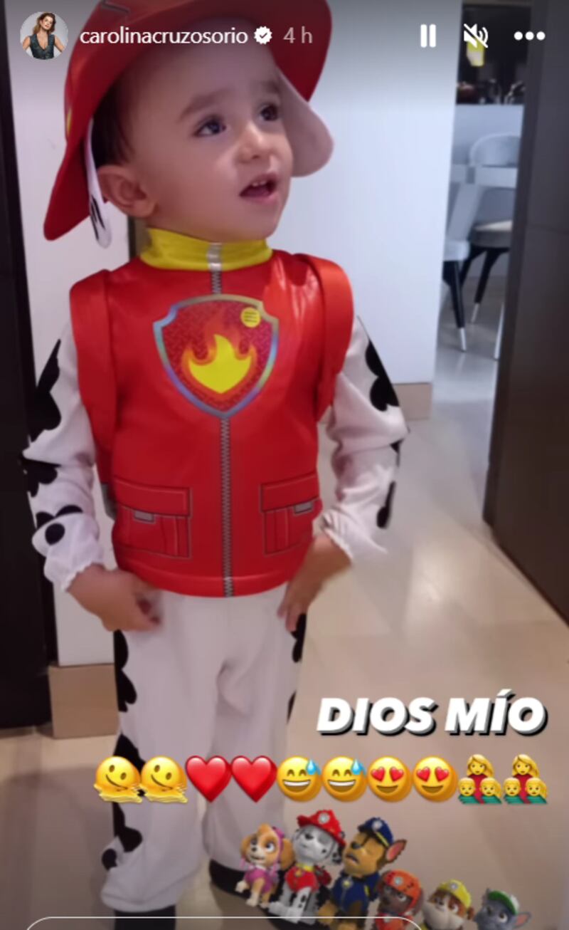 Carolina Cruz derritió de ternura a sus seguidores al mostrar el disfraz de su hijo Salvador