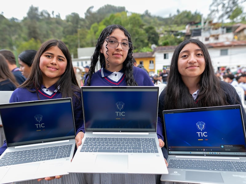 Colombia acelera su transformación digital y se posiciona como referente regional en IA