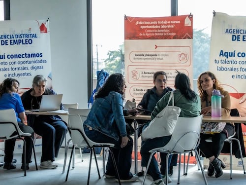 Bogotá ofrece 738 vacantes laborales esta semana: la mayoría sin exigir formación universitaria