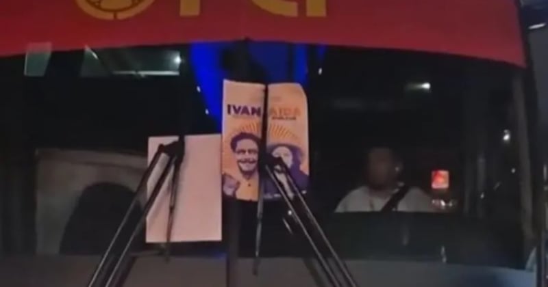 Foto Incidente en El Campín: bus de la Selección Colombia fue bloqueado por manifestantes en medio de tensión política.