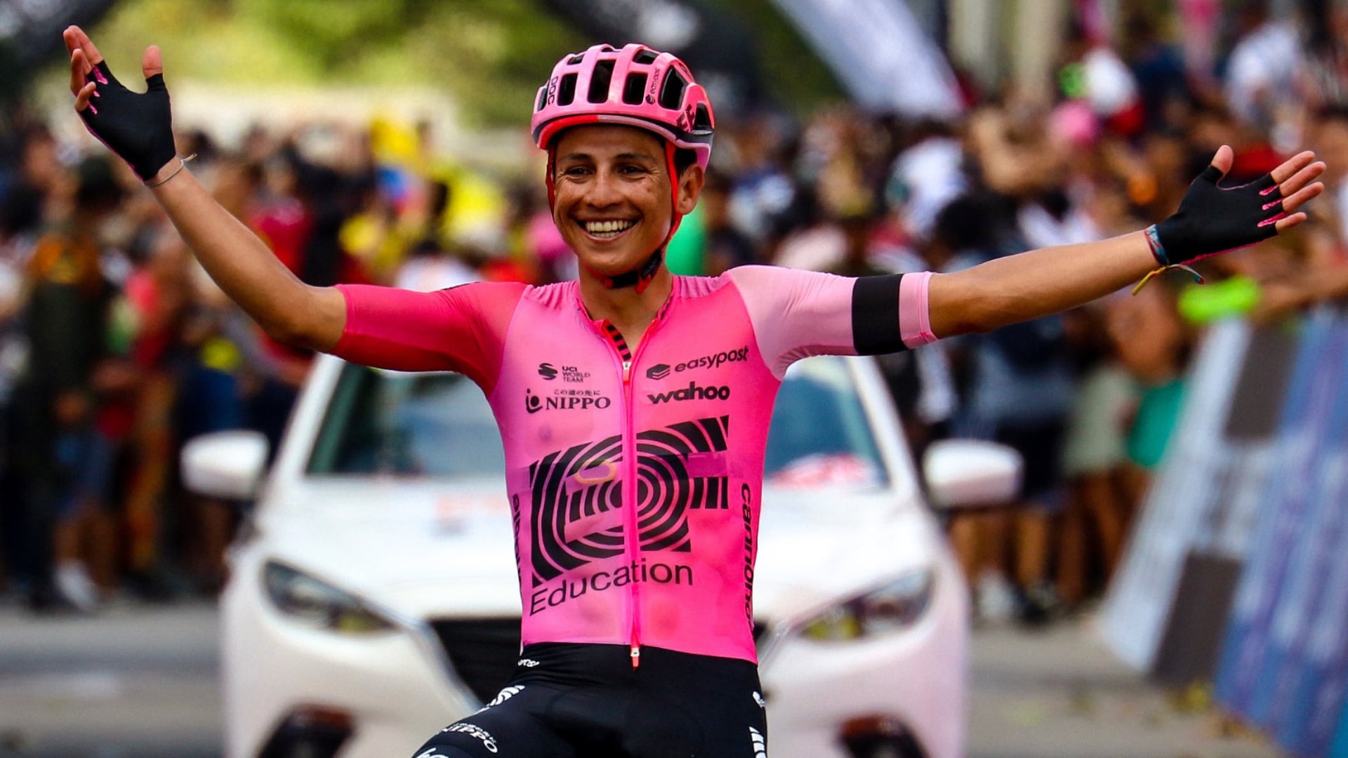 Esteban Chaves lloró tras ser campeón Nacional de Ruta en 2023