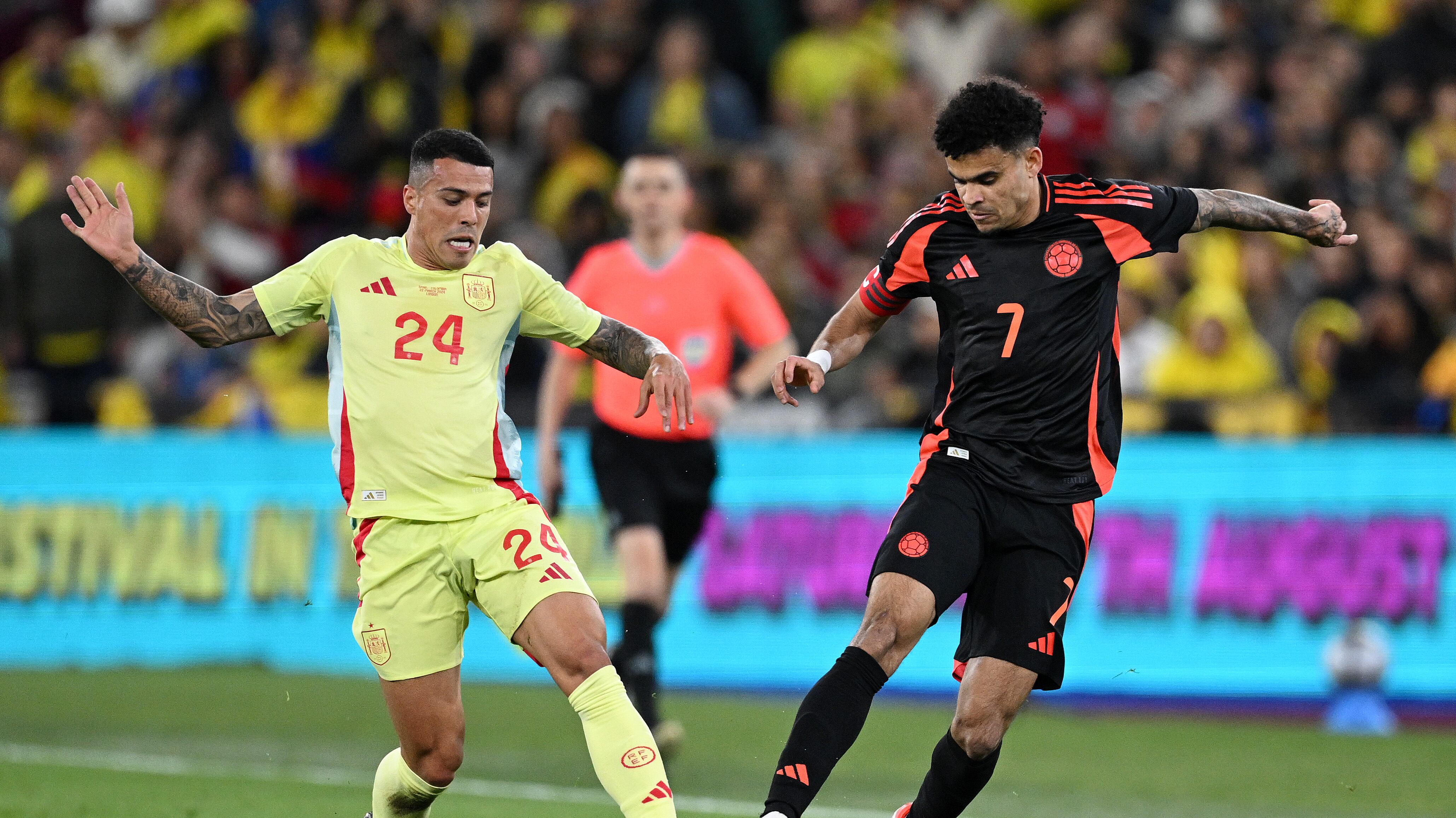 Vea el gol de Daniel Muñoz tras la jugada de Luis Díaz hoy en Colombia vs España