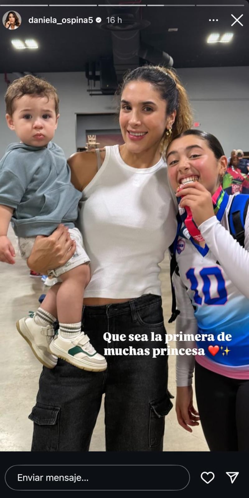 Daniela Ospina celebró nuevo triunfo de su hija Salomé