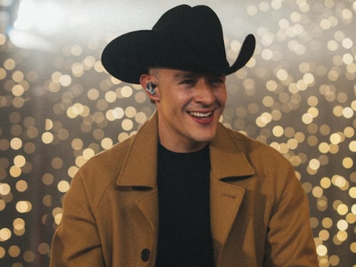 Luis Alfonso y Nicko Cadavid presentan “De Eso Tan Bueno No Dan Tanto”