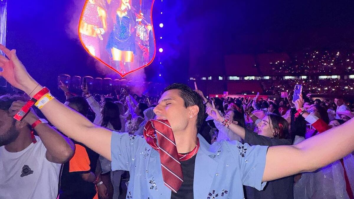 'Queman' a Pipe Bueno por sus comentarios sobre el concierto de RBD