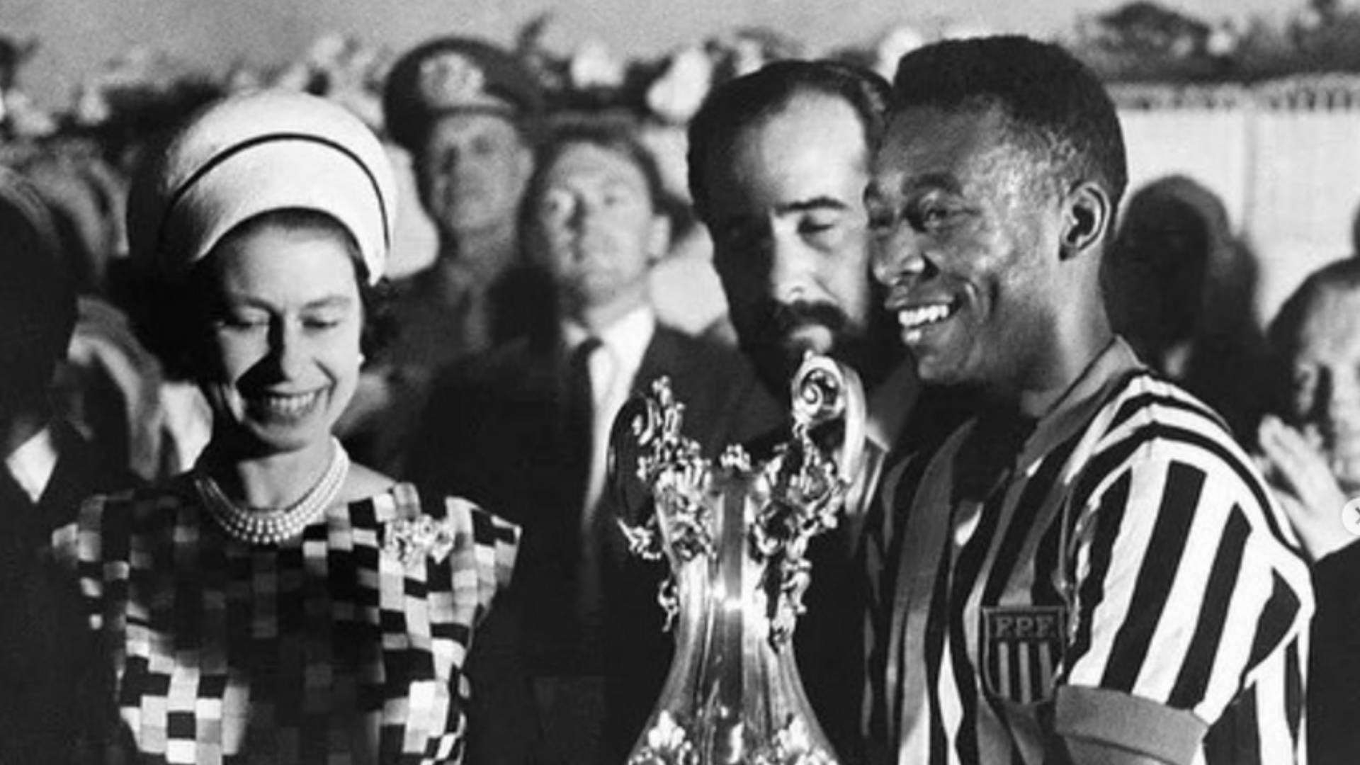 Mensaje de Pele sobre la muerte de la Reina Isabel II
