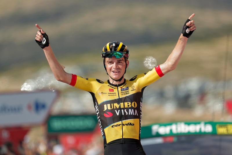 Sepp Kuss dejó boquiabiertos a muchos con su sediento festejo en La Vuelta a España