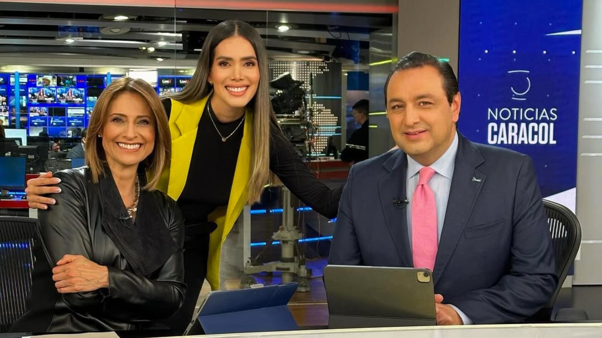 Periodista de Caracol fue retenida por la Policía en pleno cubrimiento del Mundial Sub-17 Femenino