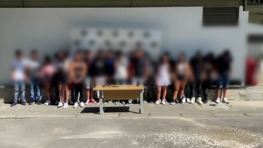 Detenidos en motel de Medellín