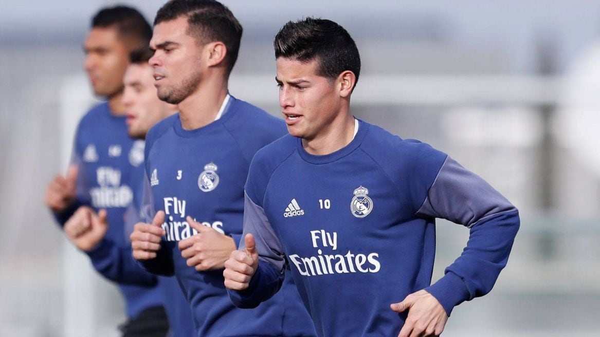 James Rodríguez volvió al entrenamiento con Real Madrid