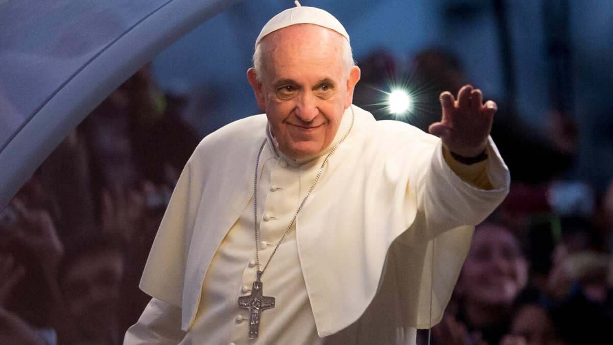 El Vaticano difundió un nuevo video del Papa Francisco antes de que su salud se agravara.