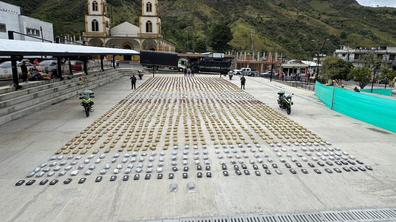 Cae carga de papa que tenía camufladas dos toneladas de marihuana y que costaría más de 1 millón de dólares