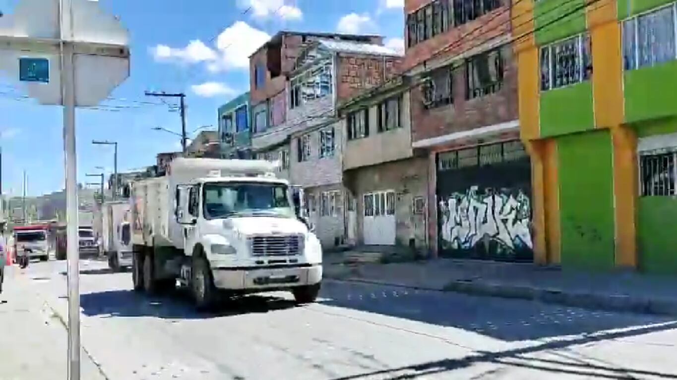 Accidente entre volqueta y moto dejó un muerto en Bogotá