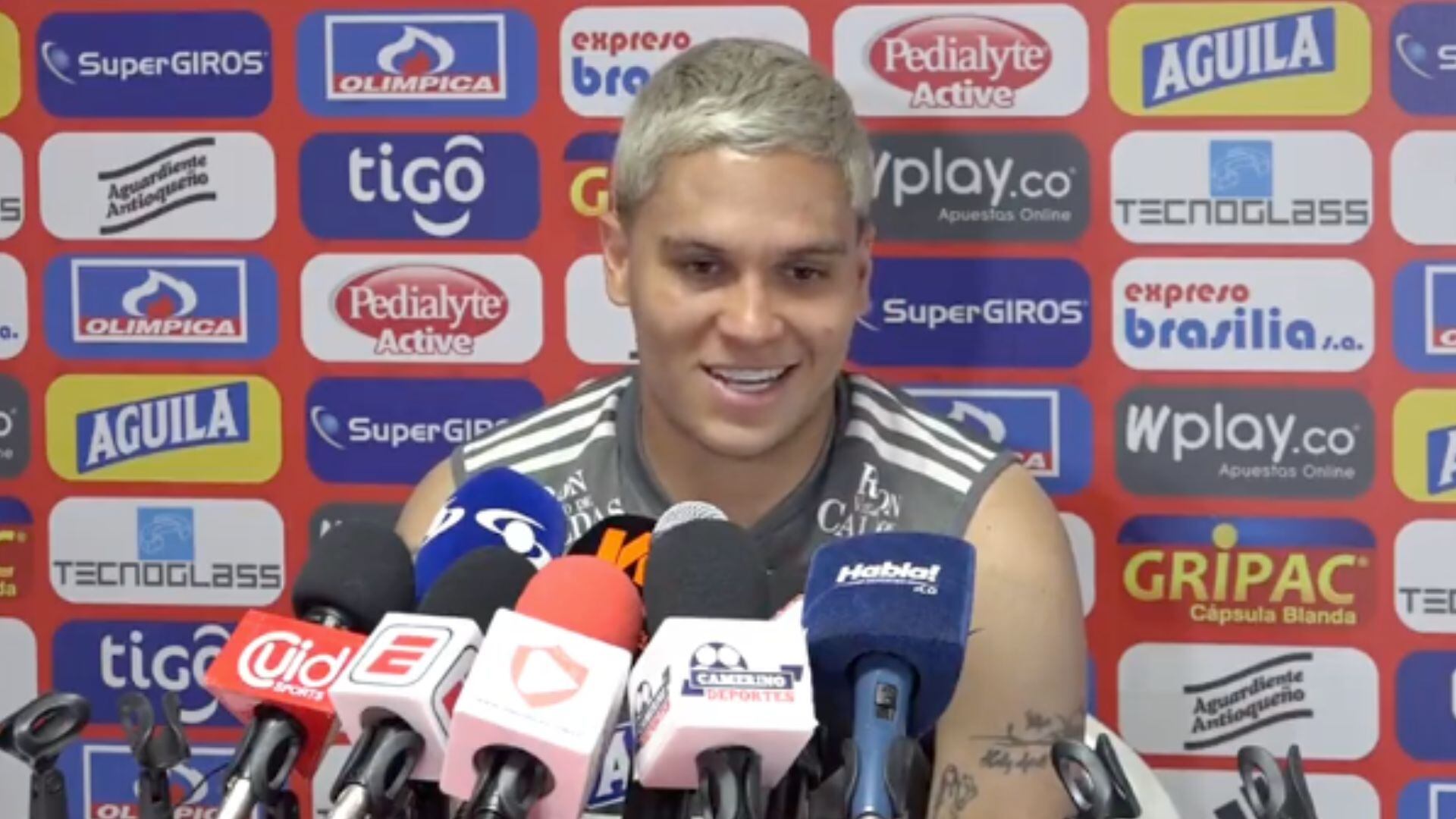 'Juanfer' Quintero puede hacer su debut ante el equipo de sus amores.