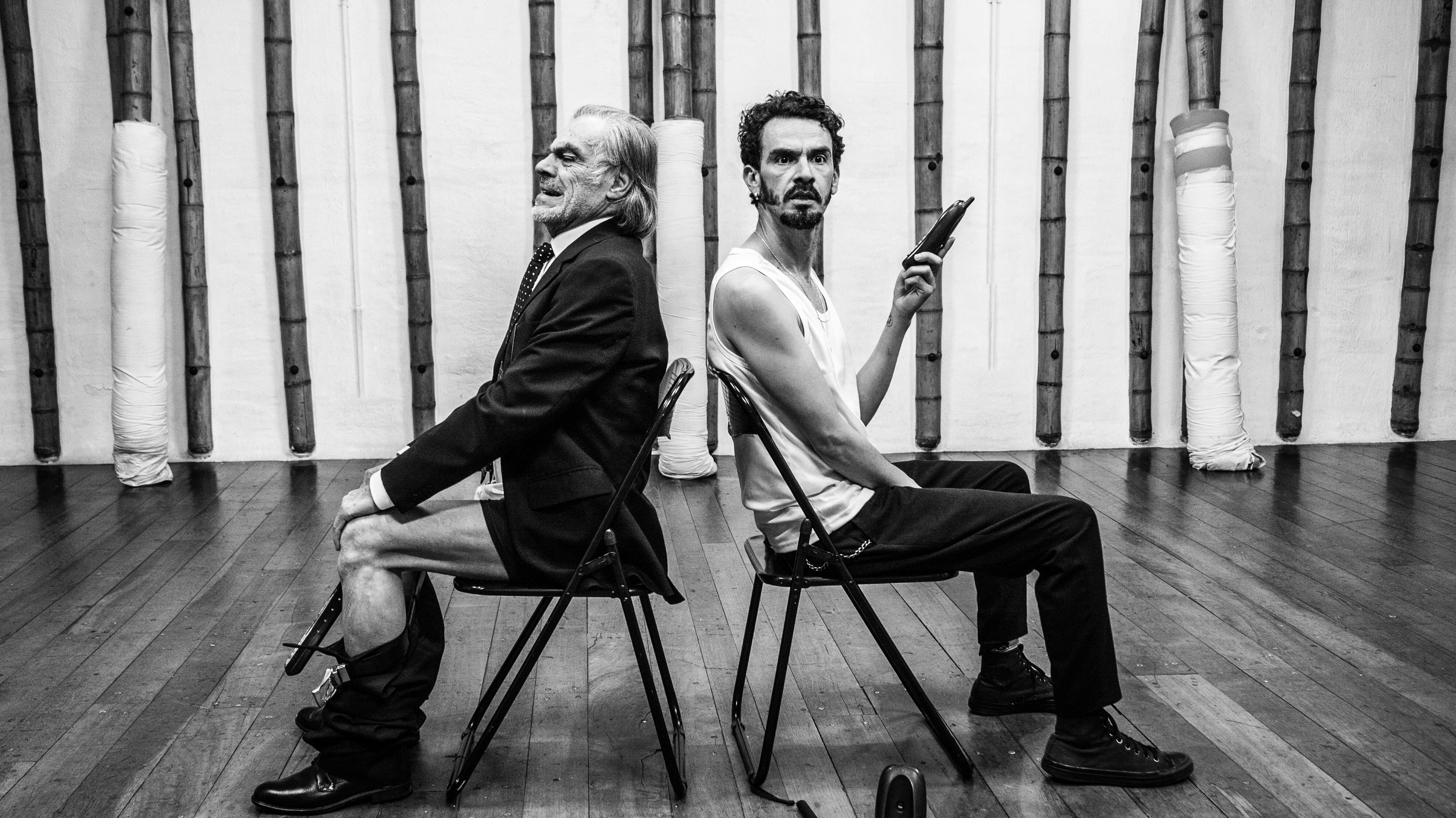 'La Culebra', obra interpretada por Waldo Urrego y Óscar Alzate, en cartelera del Teatro Libre