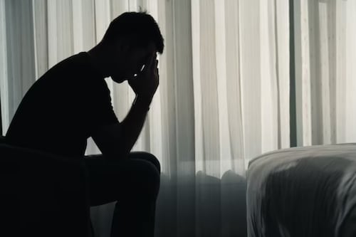 ¿Por qué algunos hombres se sienten tristes después de tener un orgasmo?