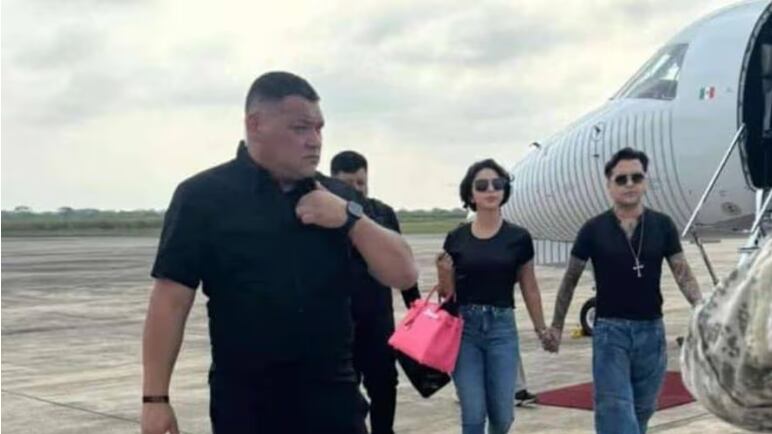 ¿Por qué Angela Aguilar no salió a cantar con Christian Nodal en el concierto de Machala?