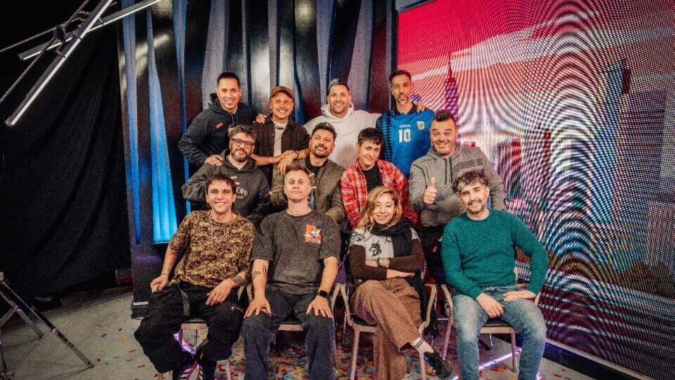 Los Caligaris, Los Auténticos Decadentes y Banda El Recodo