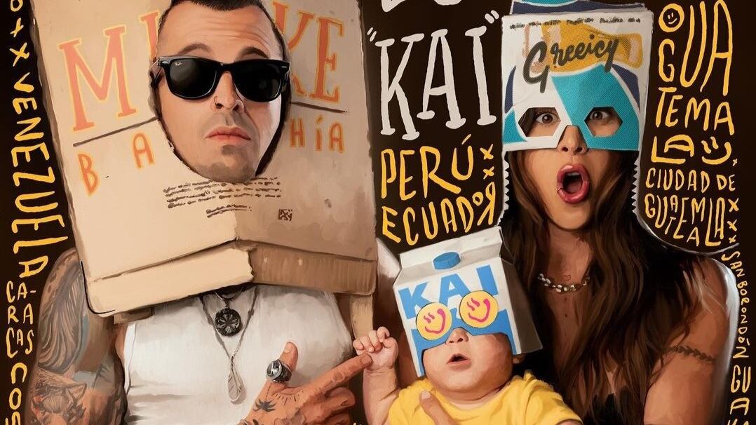 En los comentarios criticaron la postura de Mike Bahía y Greeicy de no mostrar la cara de Kai, pero sí sus partes íntimas.