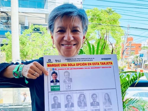 “Todo mal con las inundaciones: se robaron los recursos de la Unidad Nacional de Gestión del Riesgo”, Claudia López arremete contra el Gobierno