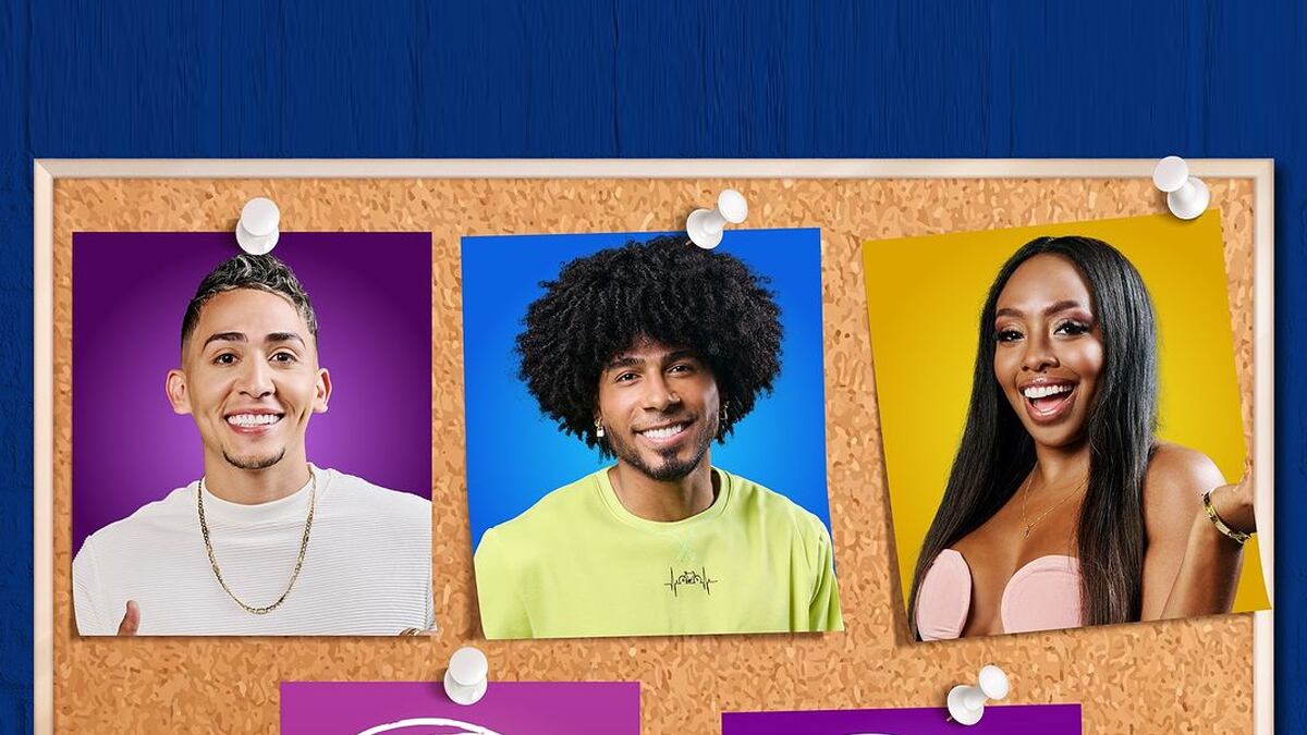 Alfredo Redes, 'Pantera' y Karen Sevillano en la placa de eliminación de 'La Casa de los Famosos' Colombia