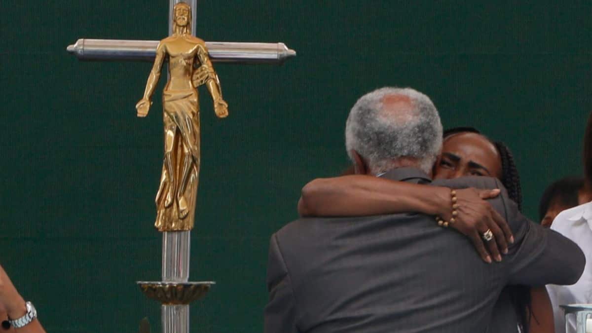 Hermana de Freddy Rincón cuenta que estuvo con él una hora antes de su muerte