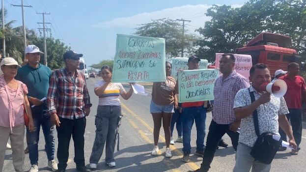 Protestas en la vía Ciénaga-Barranquilla: Comunidad de Sitionuevo exige solución a la crisis administrativa y laboral .