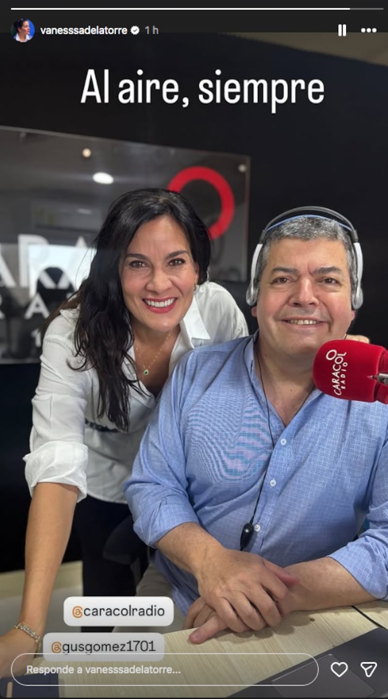 Vanessa de la Torre y Gustavo Gómez de Caracol Radio