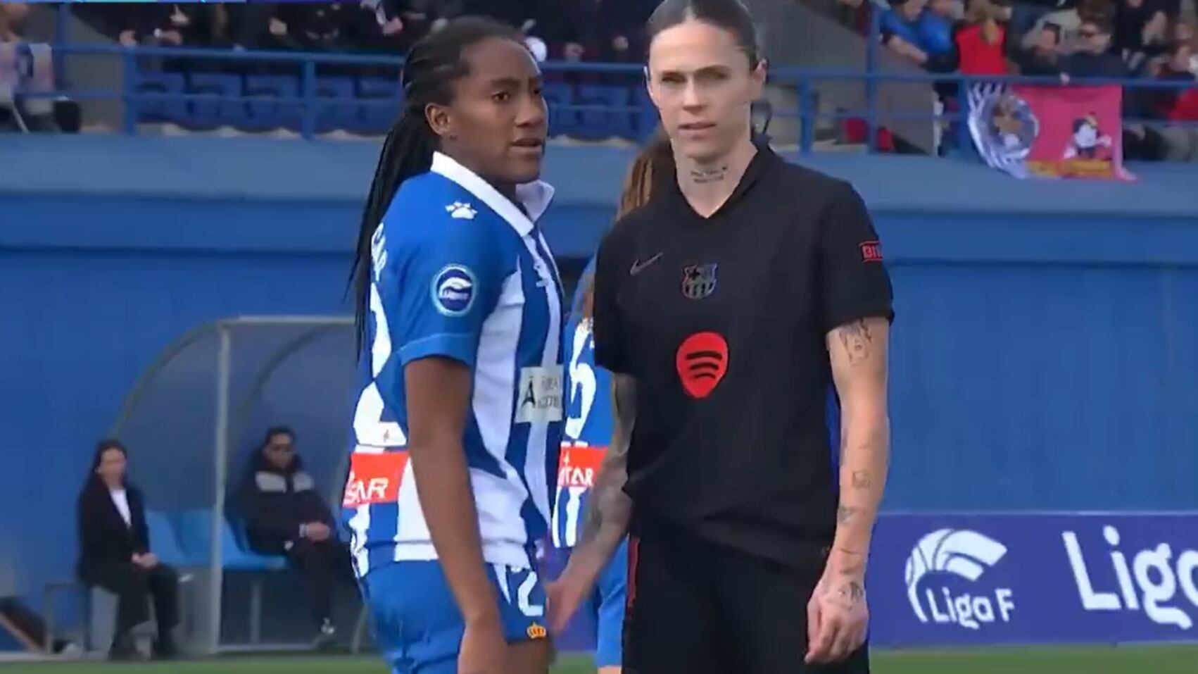 Mapi León y Daniela Caracas - Foto: Captura de pantalla de televisión