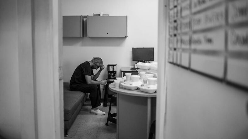 Alerta por “crisis inminente” del sistema de salud: la preocupante advertencia de la Andi