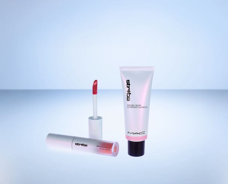 Mac Cosmetics lanza el rubor del futuro