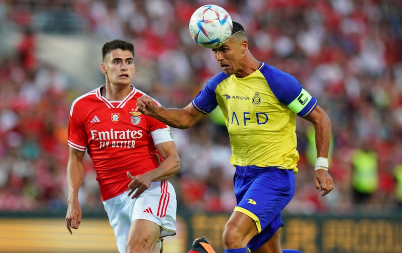 Cristiano Ronaldo no aguantó el lujito que le metió Di María y acudió a la violencia