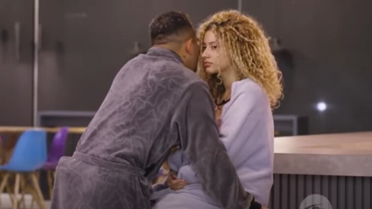 keyla y breiner en la desarga pantallazo tomado de yotuube