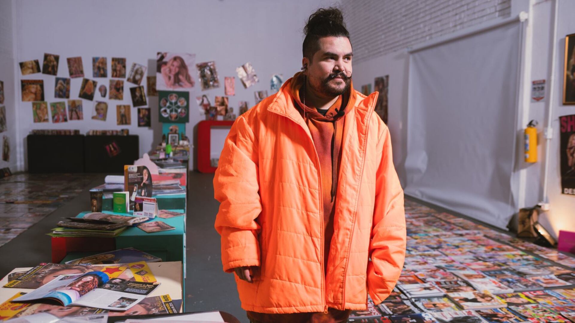 Juan Uricoechea el lobo de la manada de Shakira que custodia más de 10.000 objetos de la barranquillera