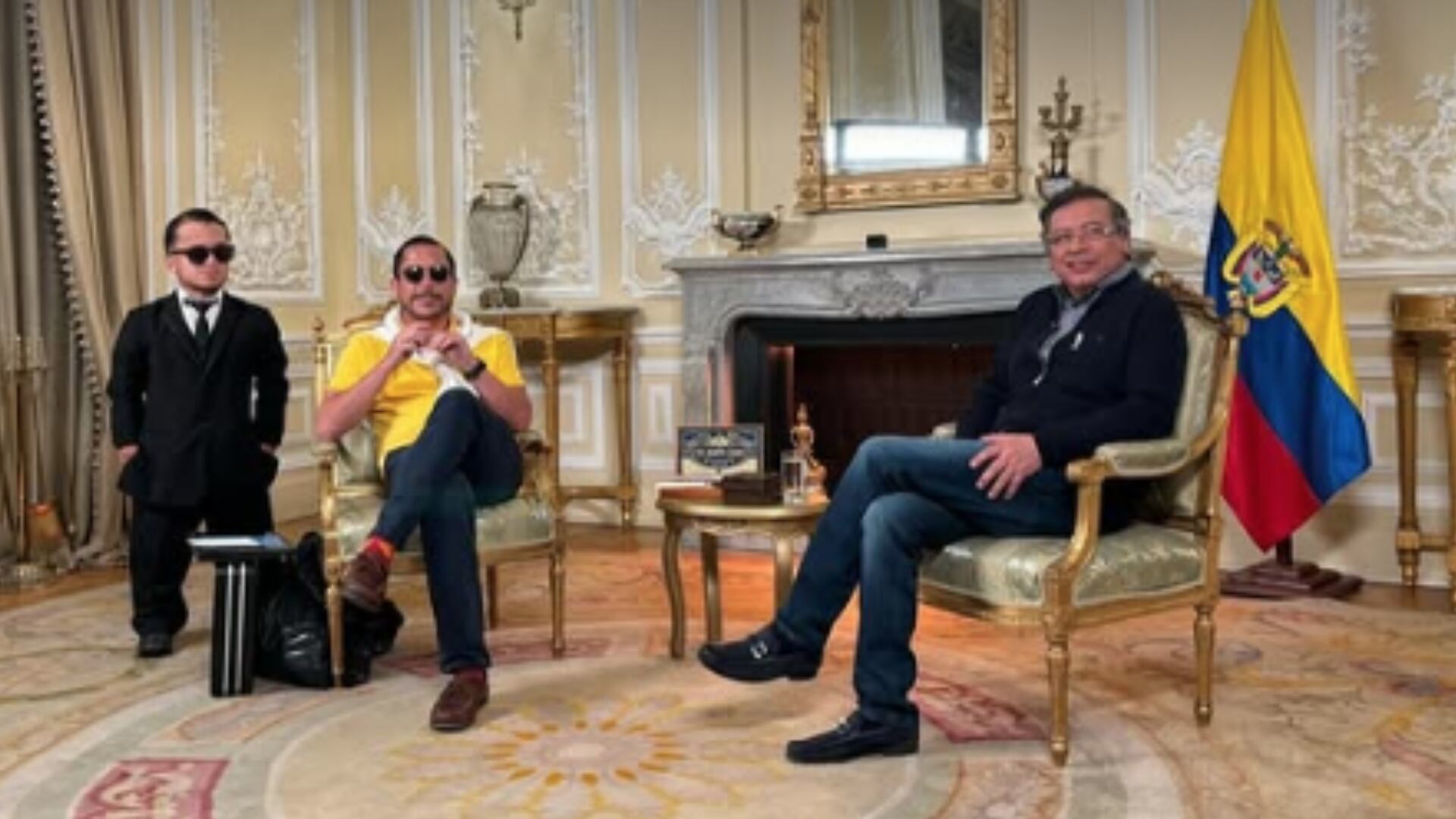 Entrevista de Juanpis González con Gustavo Petro