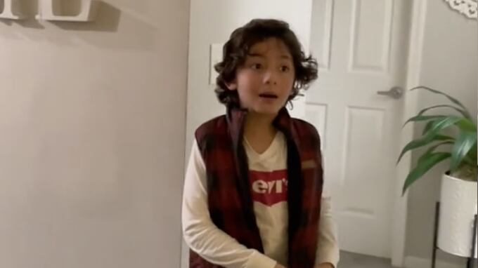 niño se reencuentra com su mama Jennifer pantallazo tomado de tiktok