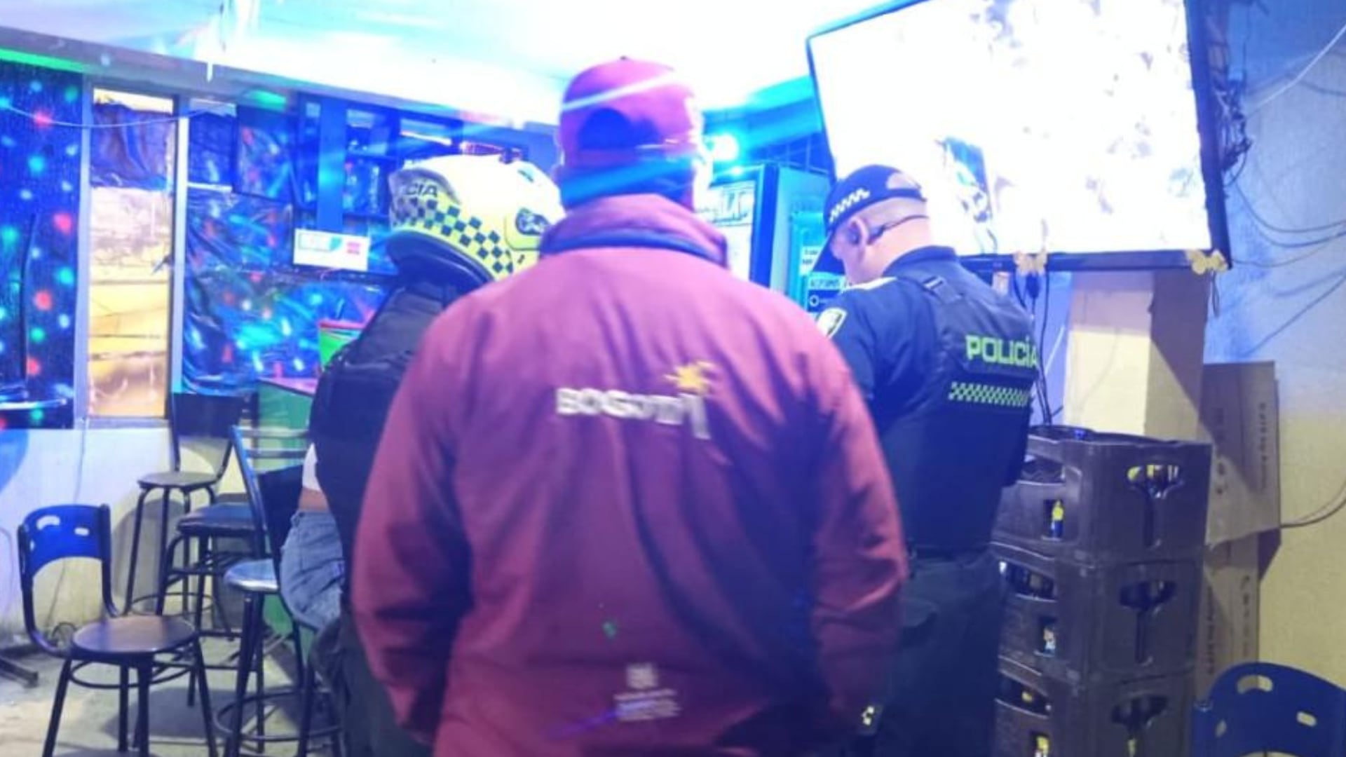 Golpe a la inseguridad en Suba: Cierran establecimientos por licor adulterado y presencia de menores