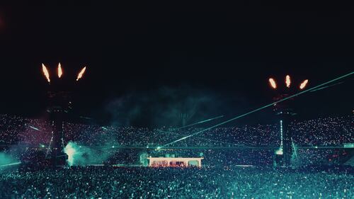 Bad Bunny primera noche de concierto en Medellín 2026.