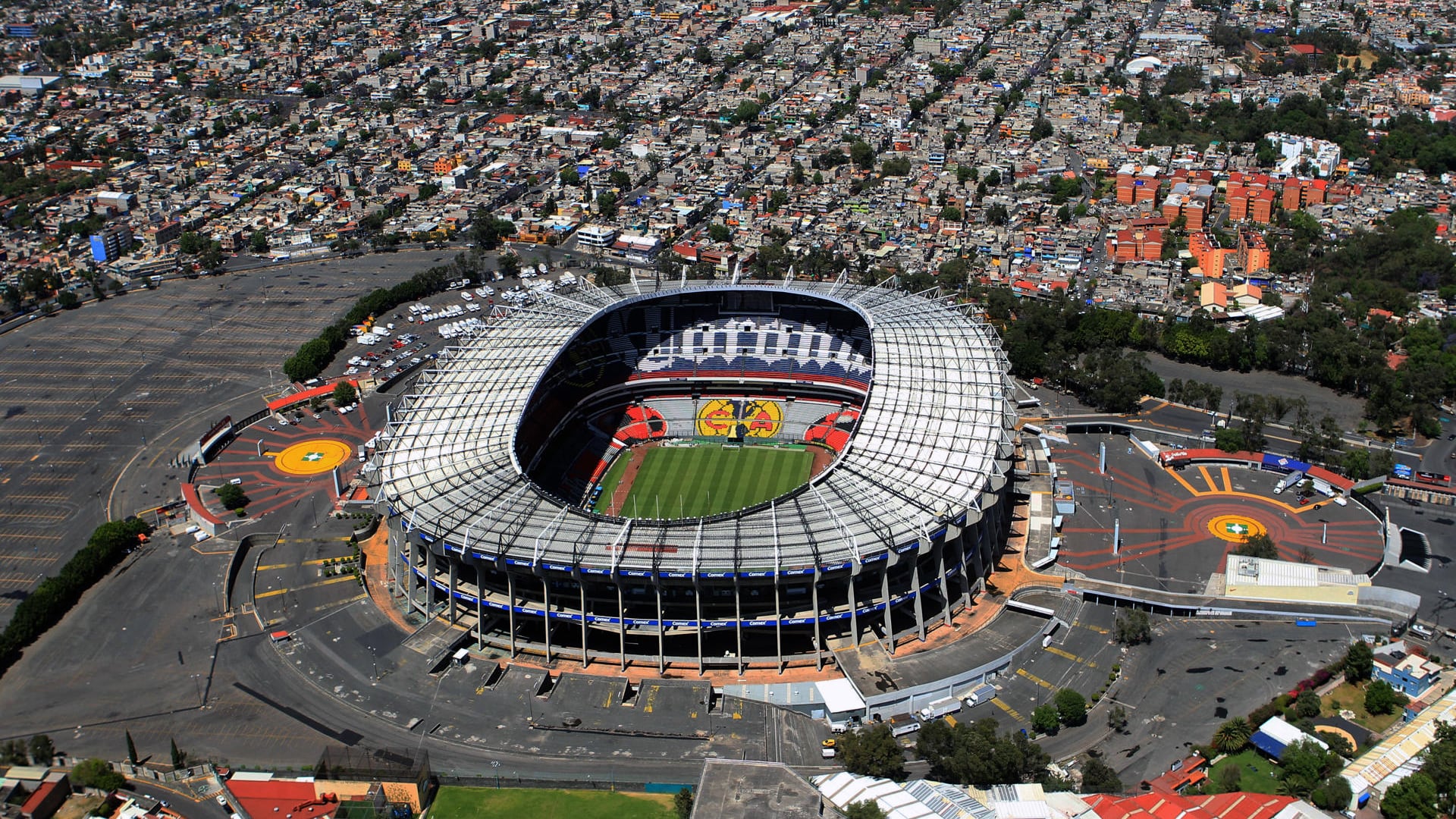 Fotografía de archivo de una vista aérea del estadio Azteca, en la Ciudad de México (México). EFE/ Mario Guzmán