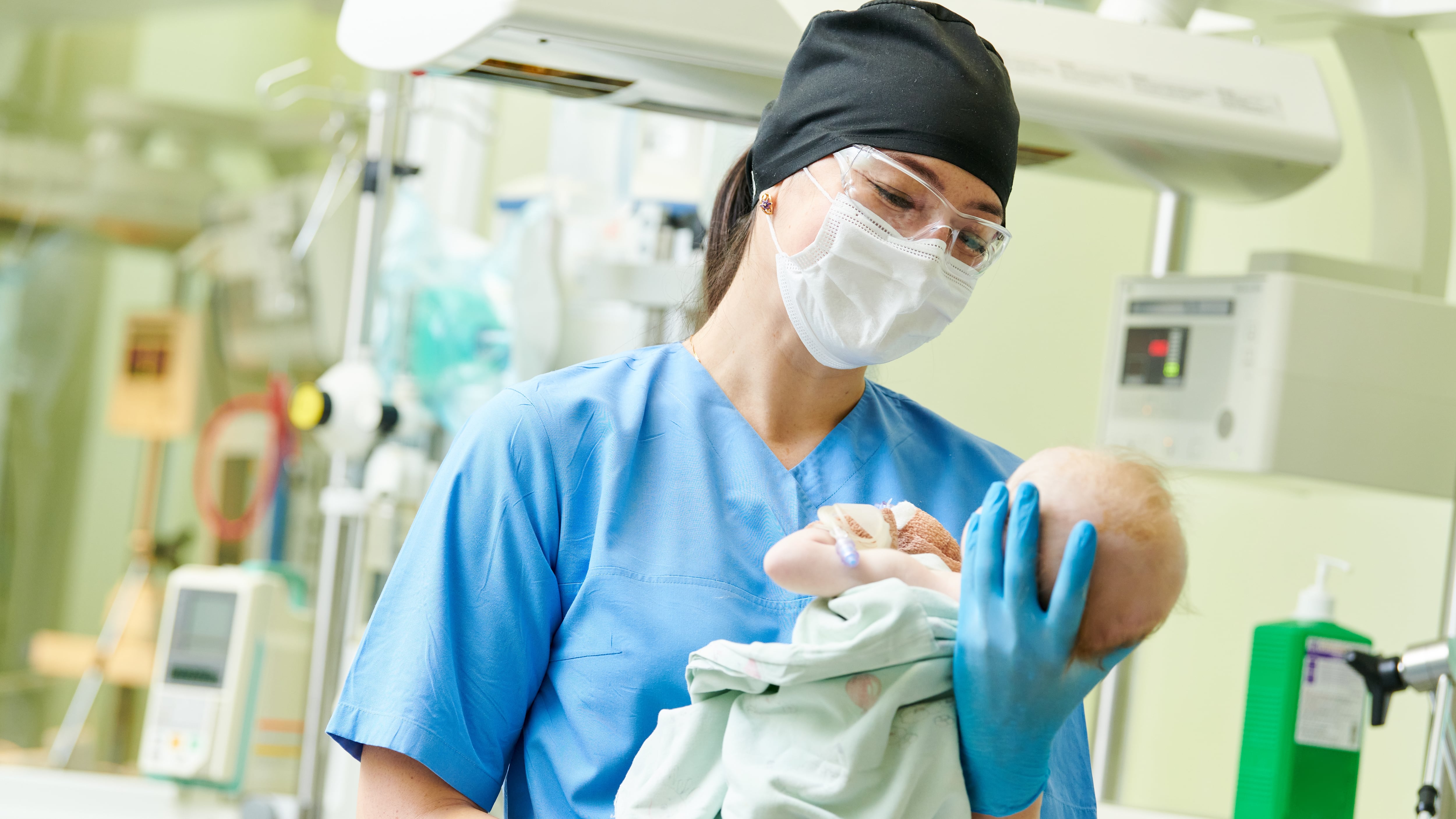 ¿Qué hace un enfermero neonatal?