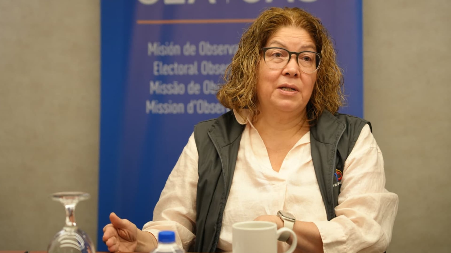 Constreñimiento de grupos ilegales en Antioquia